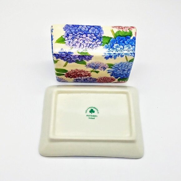 Shannonbridge Potteries Ireland Hydrangea Ceramic Covered Dish - Picture 4 of 5